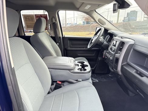 Used 2019 RAM 1500 Express image 24