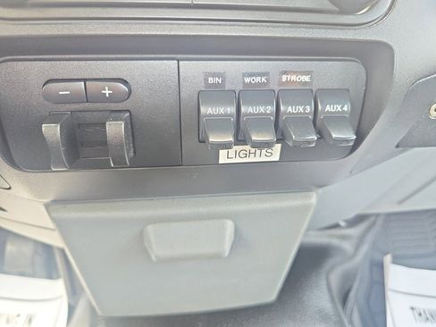 Used 2014 Ford F250 XL w/ Power Equipment Group RWD image 18