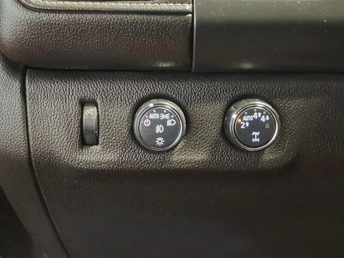 Used 2020 GMC Canyon Denali AWD/4WD image 18
