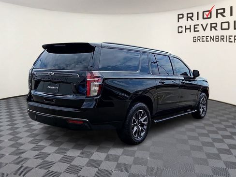 Used 2021 Chevrolet Suburban Z71 w/ Z71 Signature Package AWD/4WD image 8