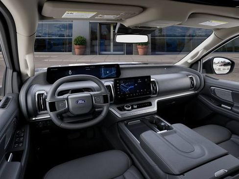 New 2027 Ford Expedition Platinum w/ Driver's Package AWD/4WD image 9