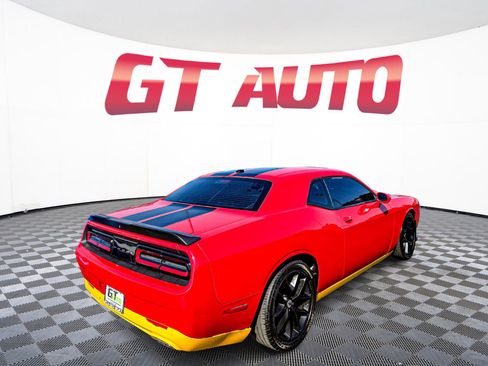 Used 2023 Dodge Challenger GT image 7