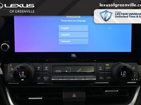 Used 2025 Toyota Grand Highlander AWD image 16