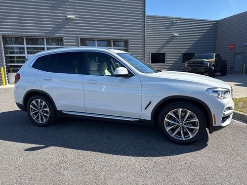 Used 2019 BMW X3 sDrive30i w/ Convenience Package RWD image 3