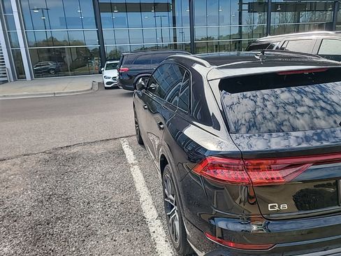 Used 2020 Audi Q8 Premium Plus w/ Premium Plus Package image 7