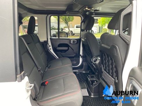 Used 2021 Jeep Wrangler Unlimited Rubicon AWD/4WD image 17