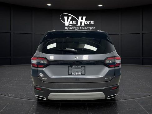 Used 2023 Honda Pilot Elite image 4