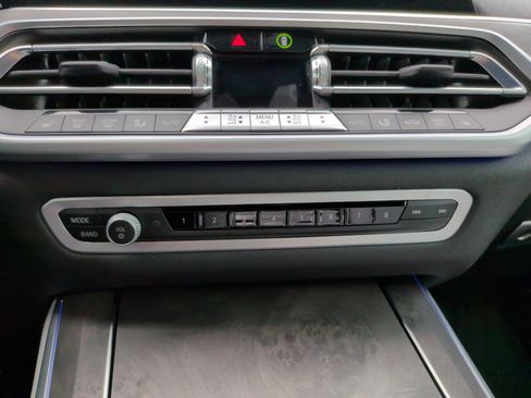 Certified 2023 BMW X5 sDrive40i w/ Executive Package image 19