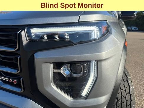 Used 2023 GMC Canyon AT4 w/ AT4 Premium Package image 5