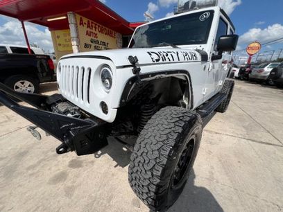 Used 2015 Jeep Wrangler Unlimited Rubicon w/ Connectivity Group
