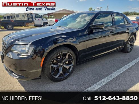 Used 2023 Chrysler 300 S RWD image 1