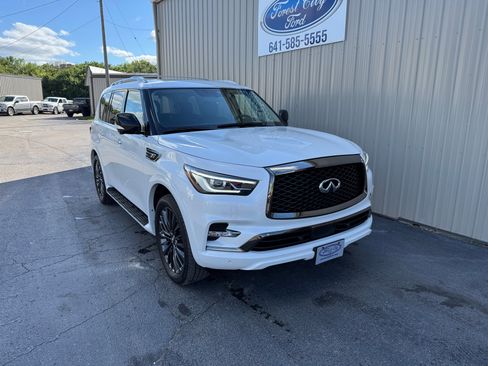 Used 2021 INFINITI QX80 Premium Select w/ All-Season Package image 5