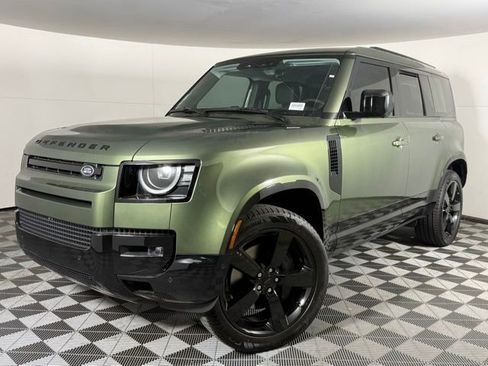New 2026 Land Rover Defender 110 X-Dynamic SE AWD/4WD image 1