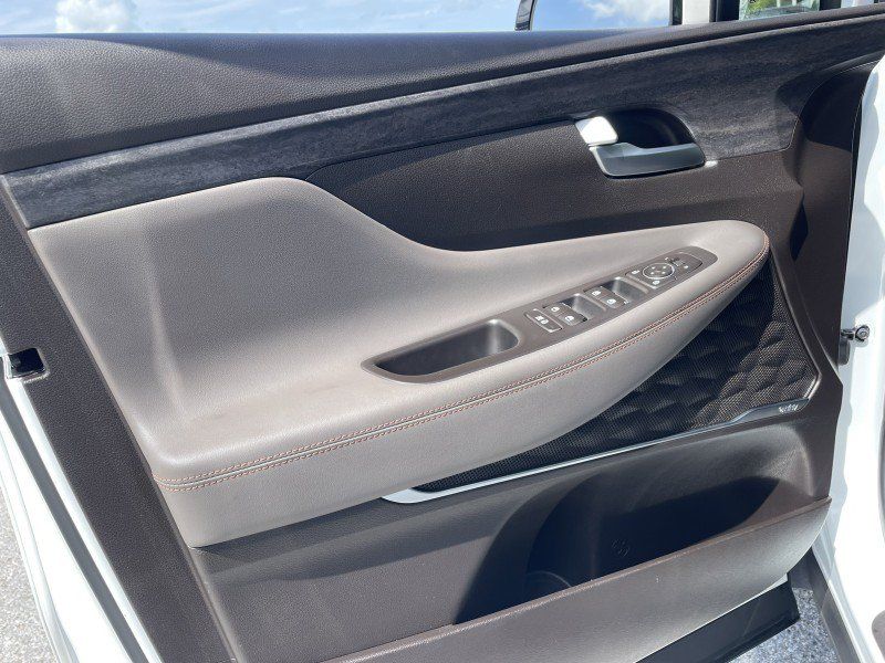 Used 2019 Hyundai Santa Fe Limited FWD image 31