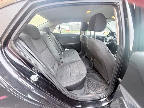 Used 2019 Kia Rio LX image 12