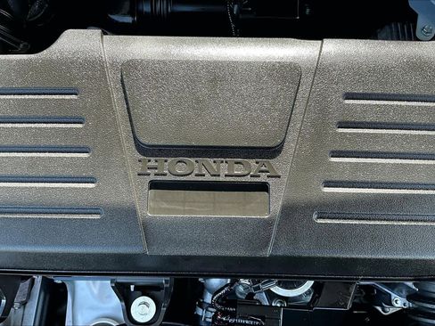 Used 2022 Honda CR-V Touring image 32