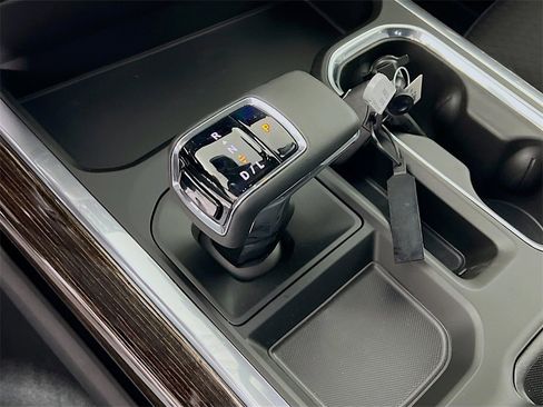 New 2026 GMC Sierra 1500 Elevation w/ Preferred Package image 15