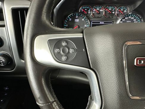 Used 2017 GMC Sierra 1500 SLE w/ SLE Value Package AWD/4WD image 11