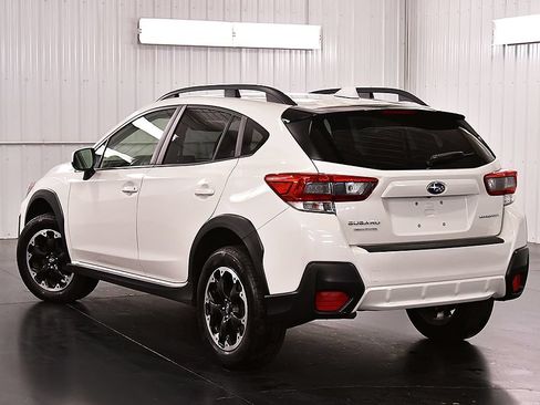 Used 2023 Subaru Crosstrek 2.0i Premium AWD/4WD image 5