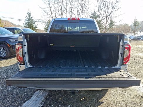 Used 2018 GMC Sierra 1500 Denali image 30