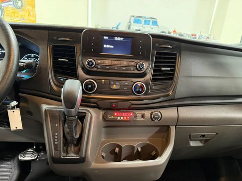 Used 2020 Ford Transit 150 Medium Roof image 37