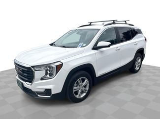 Certified 2022 GMC Terrain SLE w/ Driver Convenience Package image 1