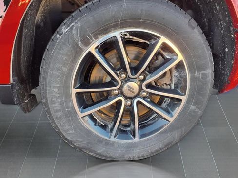 Used 2018 Dodge Journey SE w/ Blacktop Package image 20