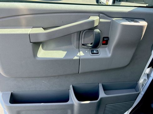 New 2025 Chevrolet Express 3500 w/ Power Convenience Package image 35
