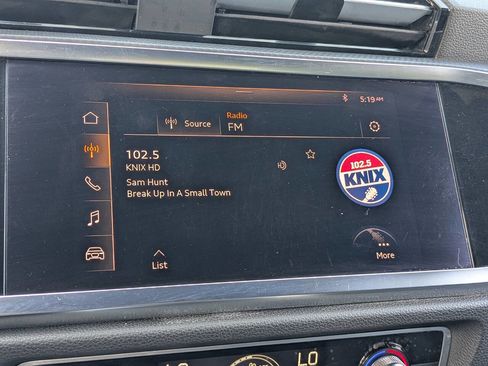 Used 2020 Audi Q3 2.0T Premium image 23