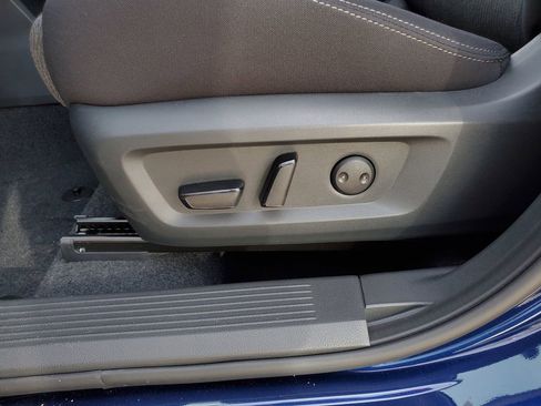 New 2026 Nissan Rogue SV AWD/4WD image 16