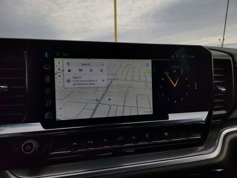 Used 2025 Chevrolet Silverado 1500 High Country image 25