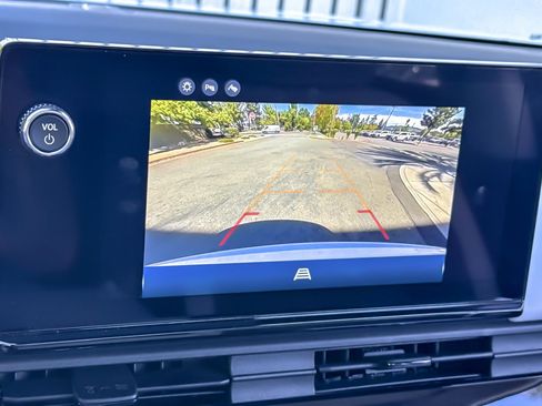 Used 2024 Honda Prologue Touring image 22