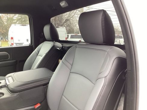 New 2026 RAM 5500 Tradesman w/ Chrome Appearance Group image 18