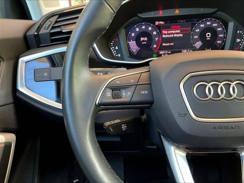 Used 2021 Audi Q3 2.0T Premium w/ Convenience Package AWD/4WD image 11
