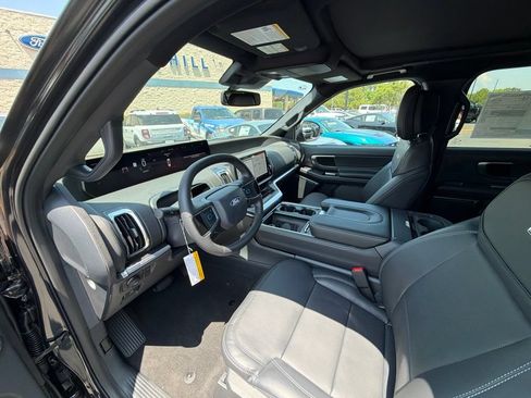 New 2027 Ford Expedition Max Platinum w/ Stealth Performance Package AWD/4WD image 7