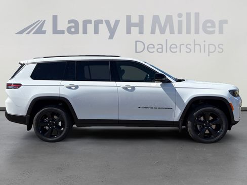 New 2026 Jeep Grand Cherokee L Limited AWD/4WD image 7