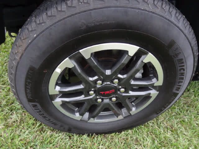 Used 2025 Toyota Tacoma TRD Sport w/ TRD Sport Upgrade Package AWD/4WD image 13