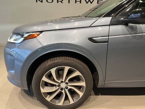 Used 2022 Land Rover Discovery Sport SE R-Dynamic image 8
