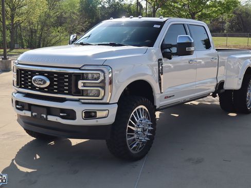 Used 2024 Ford F350 King Ranch w/ Chrome Package AWD/4WD image 10