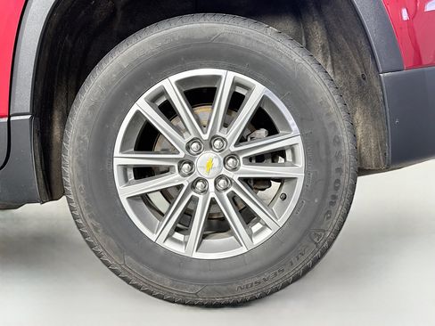 Used 2022 Chevrolet Traverse LT AWD/4WD image 31