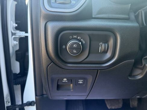 New 2026 RAM 1500 Classic Warlock AWD/4WD image 18