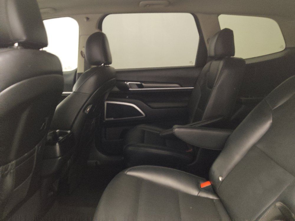 Used 2021 Kia Telluride S FWD image 18