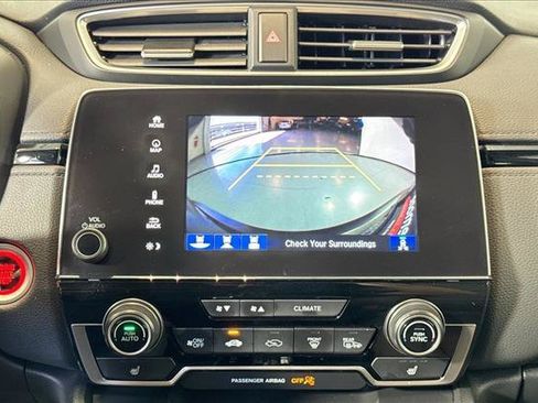 Used 2018 Honda CR-V Touring image 14