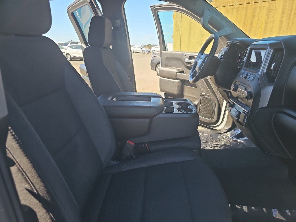 Used 2024 Chevrolet Silverado 1500 Custom RWD image 10