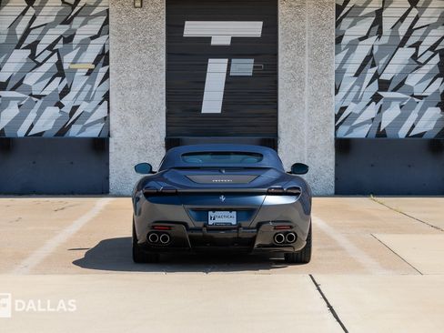 Used 2024 Ferrari Roma Spider RWD image 13