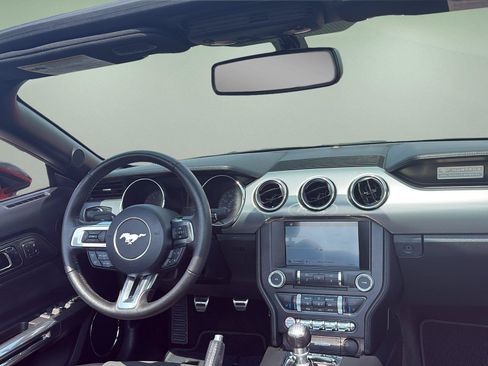 Used 2016 Ford Mustang GT Premium w/ Equipment Group 401A RWD image 10