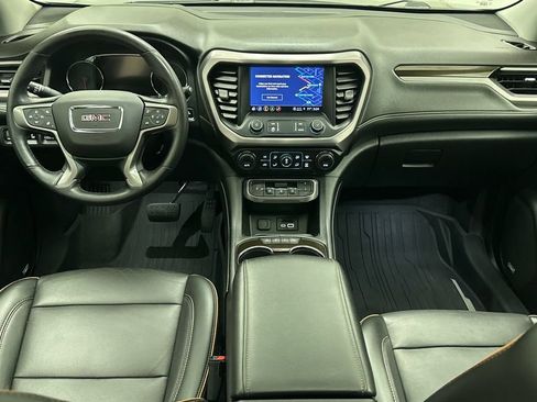 Used 2022 GMC Acadia AT4 w/ Technology Package AWD/4WD image 23