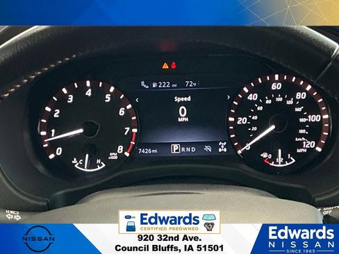 Used 2025 Nissan Frontier PRO-4X AWD/4WD image 17
