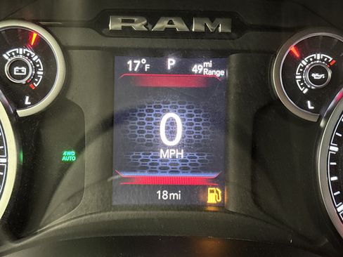 New 2026 RAM 1500 Big Horn AWD/4WD image 6