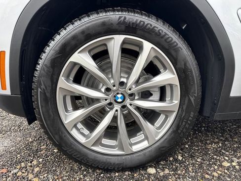 Used 2019 BMW X3 xDrive30i w/ Driving Assistance Package image 28
